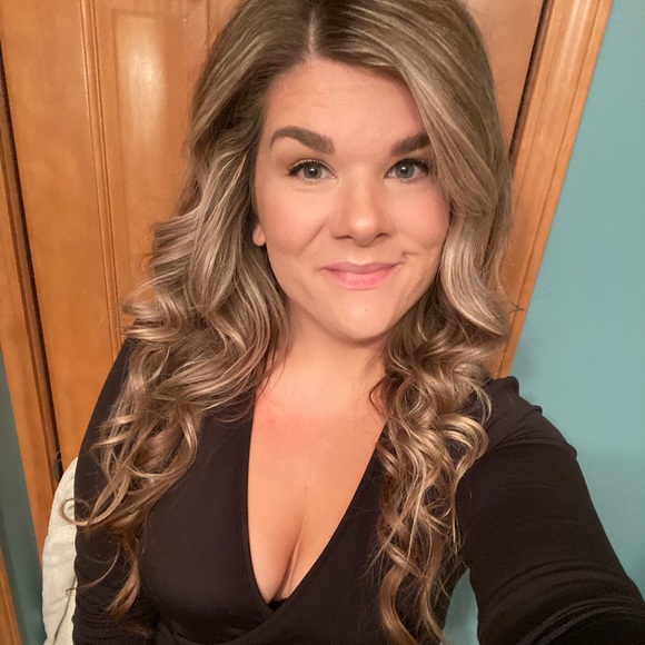 Profile Picture of Tabitha Bailey (@tabithajoyy) on Poshmark