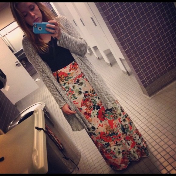 Profile Picture of Julianna Bindig (@juliannabindig) on Poshmark