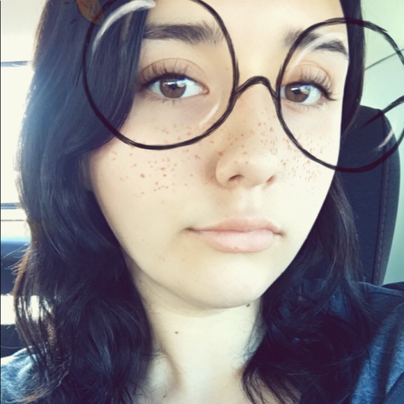 Profile Picture of Kelsey Ashcraft (@kelseyashcraft) on Poshmark