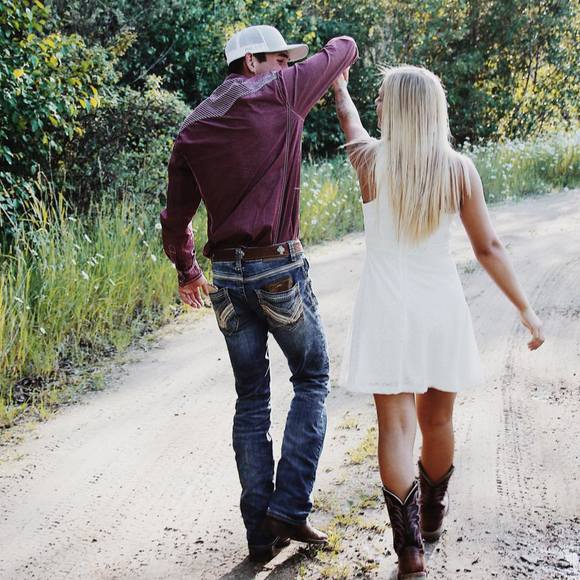 Shelby Wasileski - Poshmark Profile Picture of Shelby Wasileski (@shelby406) on Poshmark