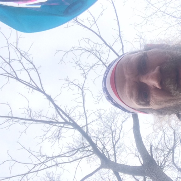 Profile Picture of Robert Bowen (@bobbowen1) on Poshmark