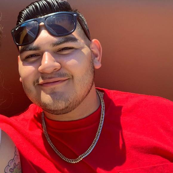 Profile Picture of Humberto Acosta (@humbertoacosta) on Poshmark