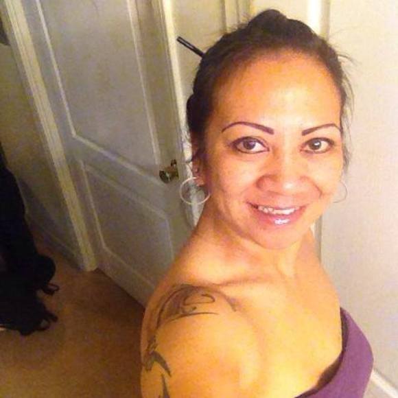 Profile Picture of Rachel Toribio (@bitch2u) on Poshmark