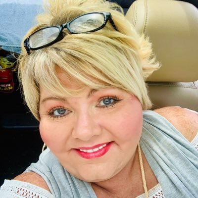 Profile Photo of Lisa Ashley (@LisaAshley888) on Twitter