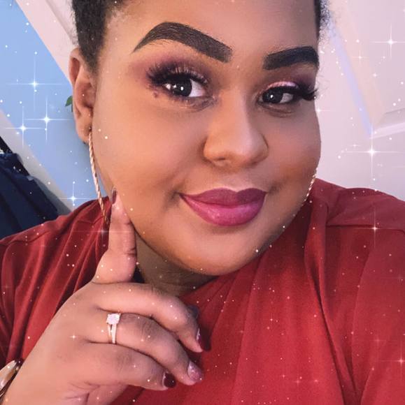 Profile Picture of Némesis Figuereo (@nemesis) on Poshmark