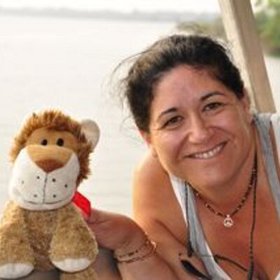 Profile Picture of Alena Roberts (@alena_roberts) on Twitter