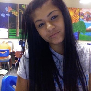 Profile Picture of Daniela Moldovan (@danyellinyaface) on Myspace