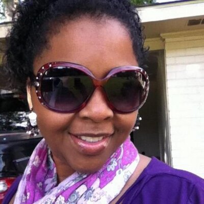 Profile Picture of Les B (@Neal2hawk) on Twitter