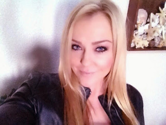 Profile Picture of Dawn Boyd (@boyddawn) on Poshmark