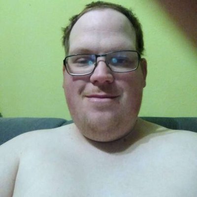 Profile Picture of William (@RoseTammy9) on Twitter