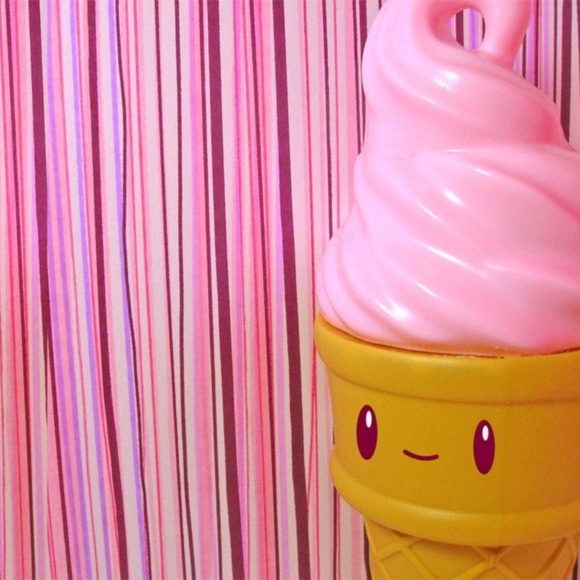 Profile Picture of Maliah Steadman (@sophiasteadman2) on Poshmark