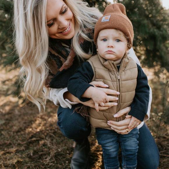 Profile Picture of Brianna Hurtubise (@b_hurtubise) on Poshmark