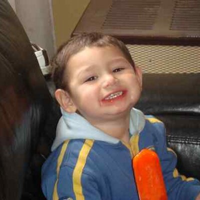 Profile Picture of Daniela Esparza (@Danielaesparza) on Twitter