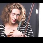 Profile Picture of Ariel Chapman (@theviolavegan) on Instagram