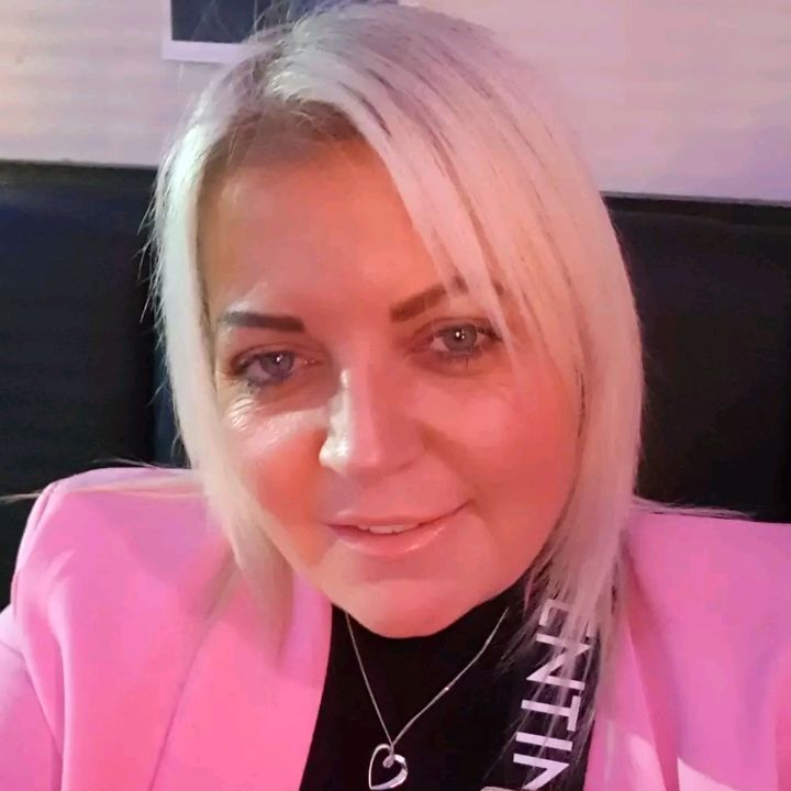 Profile Picture of Kelly80 (@kellyengland80) on Tiktok