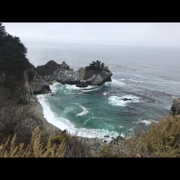 Maria laura Magarinos - Poshmark Profile Picture of Maria laura Magarinos (@mlaumagarinos) on Poshmark