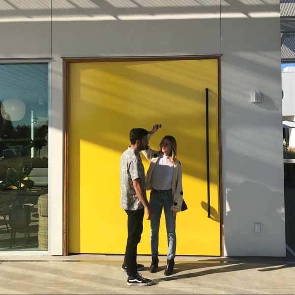 Profile Picture of Lacey Meyer (@misslaceyl) on Poshmark