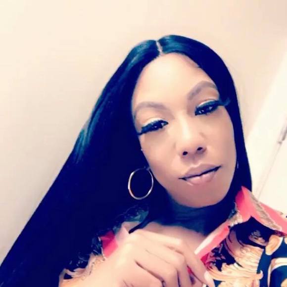 Profile Picture of Artheia Hilali (@ahmadhilali) on Poshmark