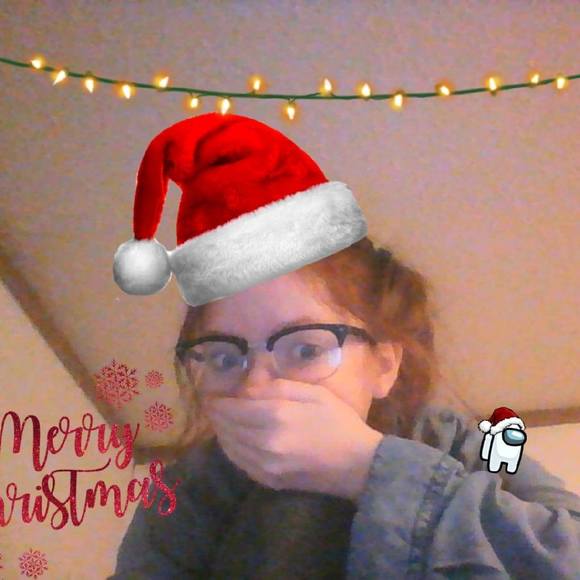 Profile Picture of Katie Sarnesckyy (@katiesarnesckyy) on Poshmark