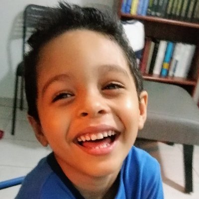 Profile Picture of Julissa Roa (@roa_julissa) on Twitter