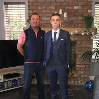 Profile Picture of Alex Tweedie (@alex.tweedie) on Instagram