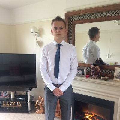 Profile Picture of Chris Cordaro (@chriskatie2105) on Twitter