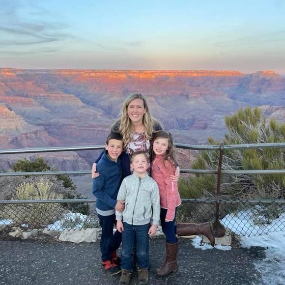 Profile Picture of Erika Schmelter (@brimstonebelle) on Poshmark