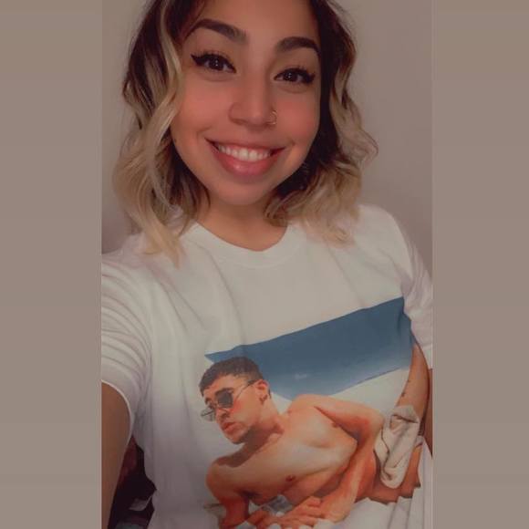 Profile Picture of Julibeth Villanueva (@julibethv) on Poshmark