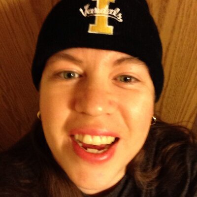 Profile Picture of Angelique M. Kenoyer (@AngeliqueMcCabe) on Twitter