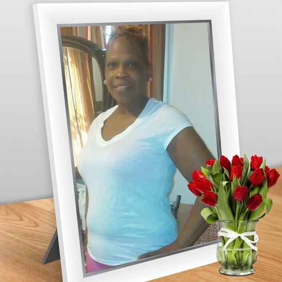 Profile Picture of Bernice Boyd (@berniceboyd73) on Poshmark