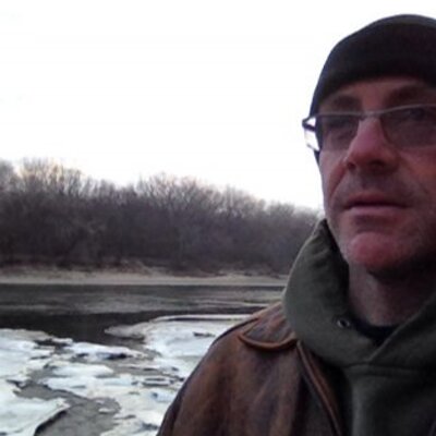 Profile Picture of Doug Menning (@dynadeuce) on Twitter