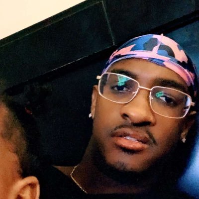 Profile Picture of Max Julian 🧊 (@vibem0ney) on Twitter