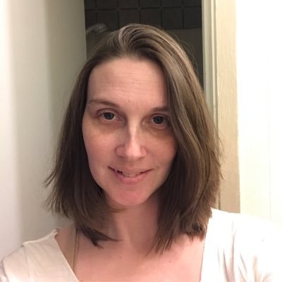 Profile Picture of Amanda Felts (@Afelts4thrive) on Twitter