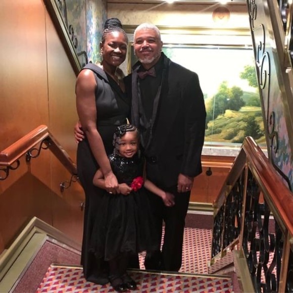 Profile Picture of Phillip Wallace (@pwallace_128) on Poshmark