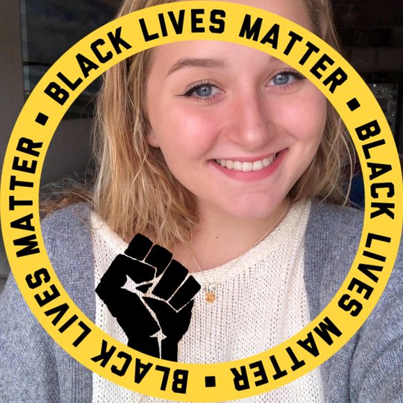 Profile Picture of Jenna Crouse (@jennacrouse) on Poshmark