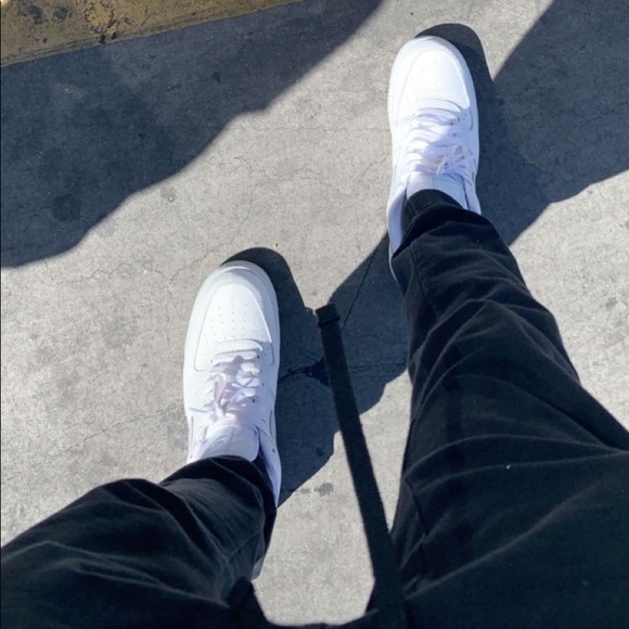 Profile Picture of Kevin Poe (@kevo2xs) on Poshmark