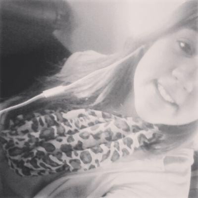 Profile Picture of Olivia Engel (@engel_olivia) on Twitter