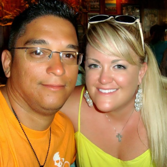 Vanessa Warneking - Poshmark Profile Picture of Vanessa Warneking (@vwarneking) on Poshmark