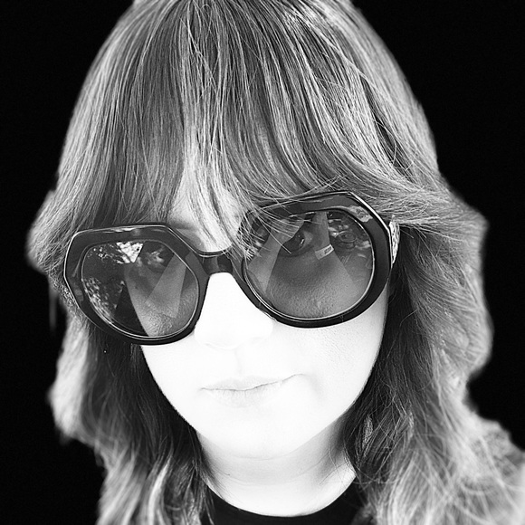 Profile Picture of Lauren Maultasch (@l_maultasch) on Poshmark