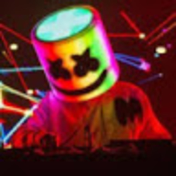 Profile Picture of Sade Allen (@sadesfhs2021) on Poshmark