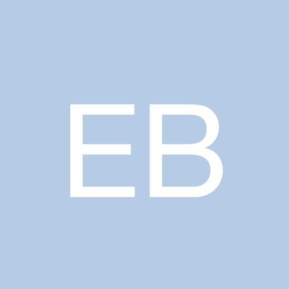 Profile Picture of Emma Barcelo (@emma_b17454532) on Poshmark