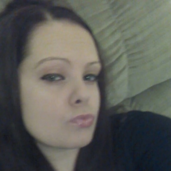 Profile Picture of Chrissy Rodriguez (@mauriciomommy) on Poshmark