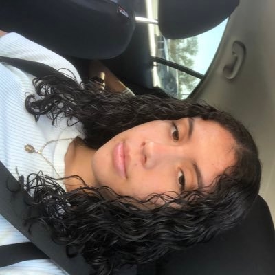 Profile Picture of Leslie  🦕 (@Leslie03silva) on Twitter