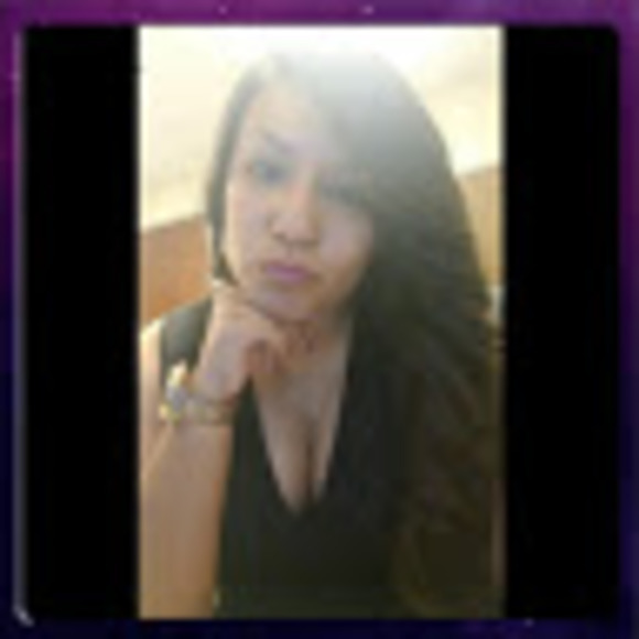 Profile Picture of Ruby Osorio (@rubyosorio911) on Poshmark