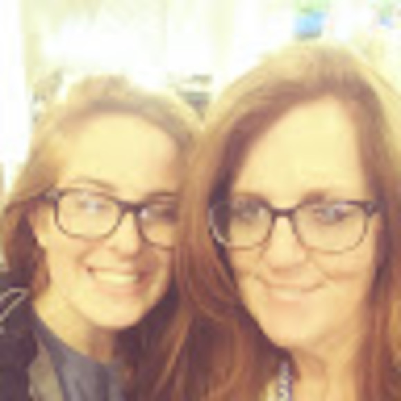 Profile Picture of Ginger Cozzens (@glcozzens21) on Poshmark