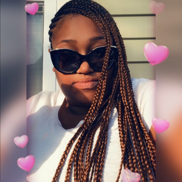 Jacquila Daniels - Poshmark Profile Picture of Jacquila Daniels (@jmdaniels11) on Poshmark