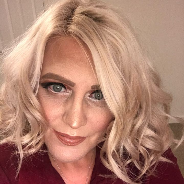 Profile Picture of debbieparry123 (@debbiepaz) on Tiktok