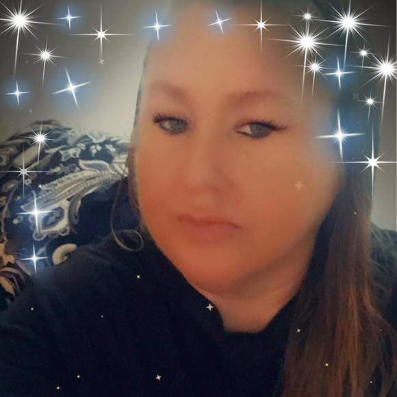 Profile Picture of Gayle Tremayne (@gtremayne1) on Poshmark