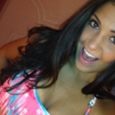 Profile Picture of Dayna Bennett (@dayna__bennett) on Twitter