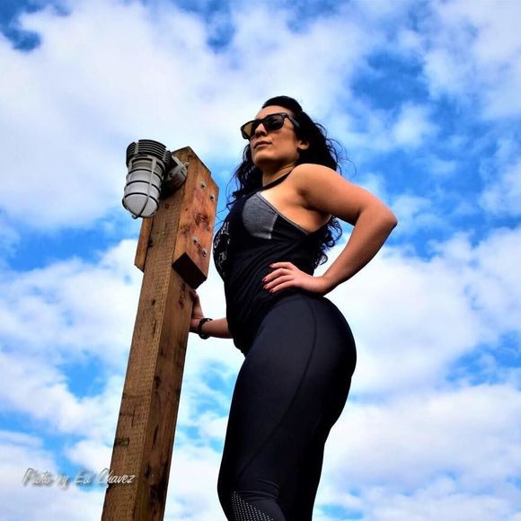 Profile Picture of Sarah Mirshahzadeh (@sarahbsn1990) on Poshmark
